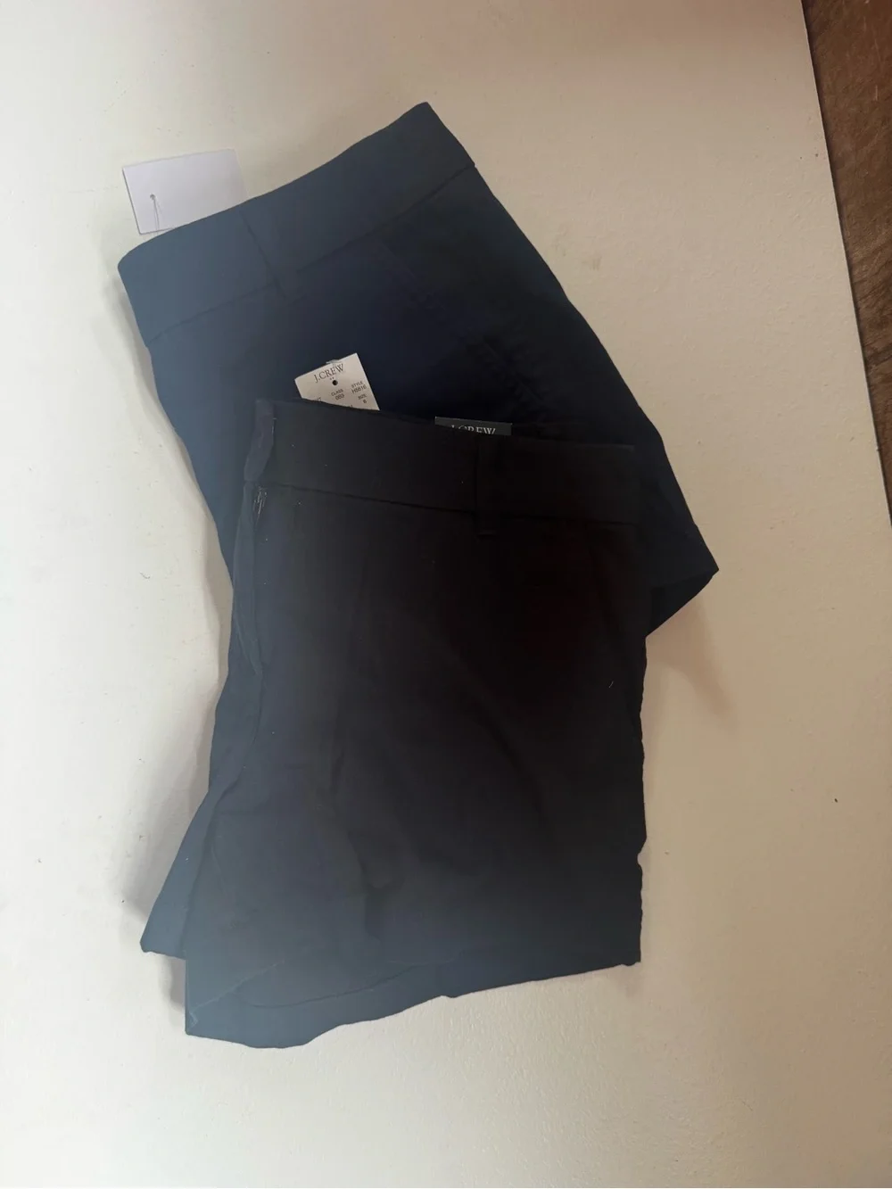 J. Crew Women’s Chino  3.5-inch inseam Shorts size 6
